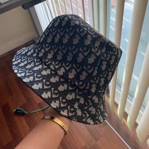 Christian Dior Reversible Bucket Hat (Navy Blue) Size 58